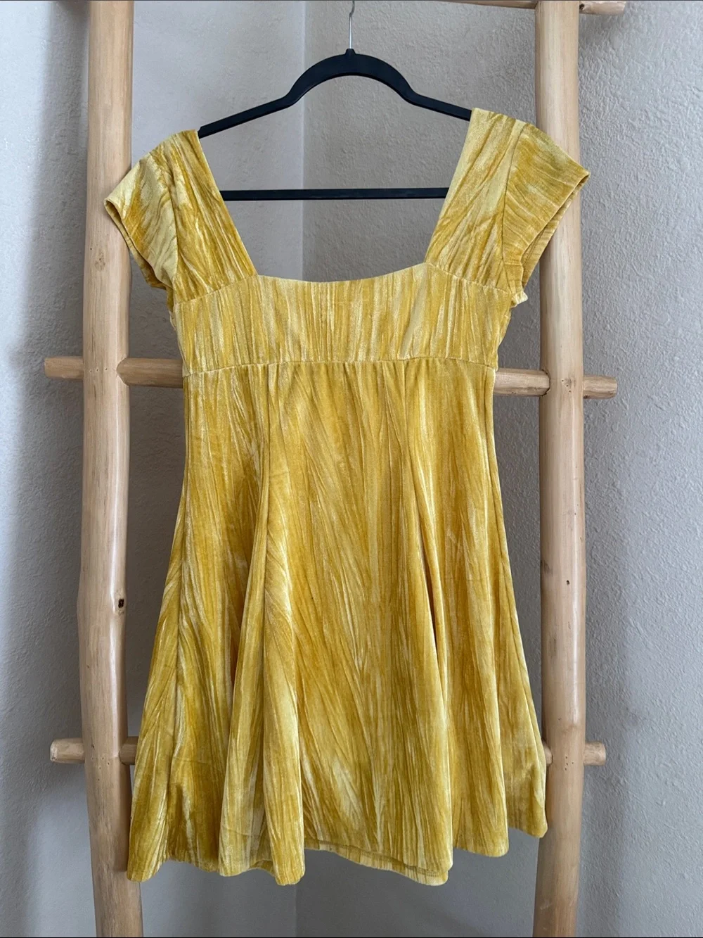 Urban Outfitters Yellow Velvet Scoop Neck Dress - Picture 4 of 5